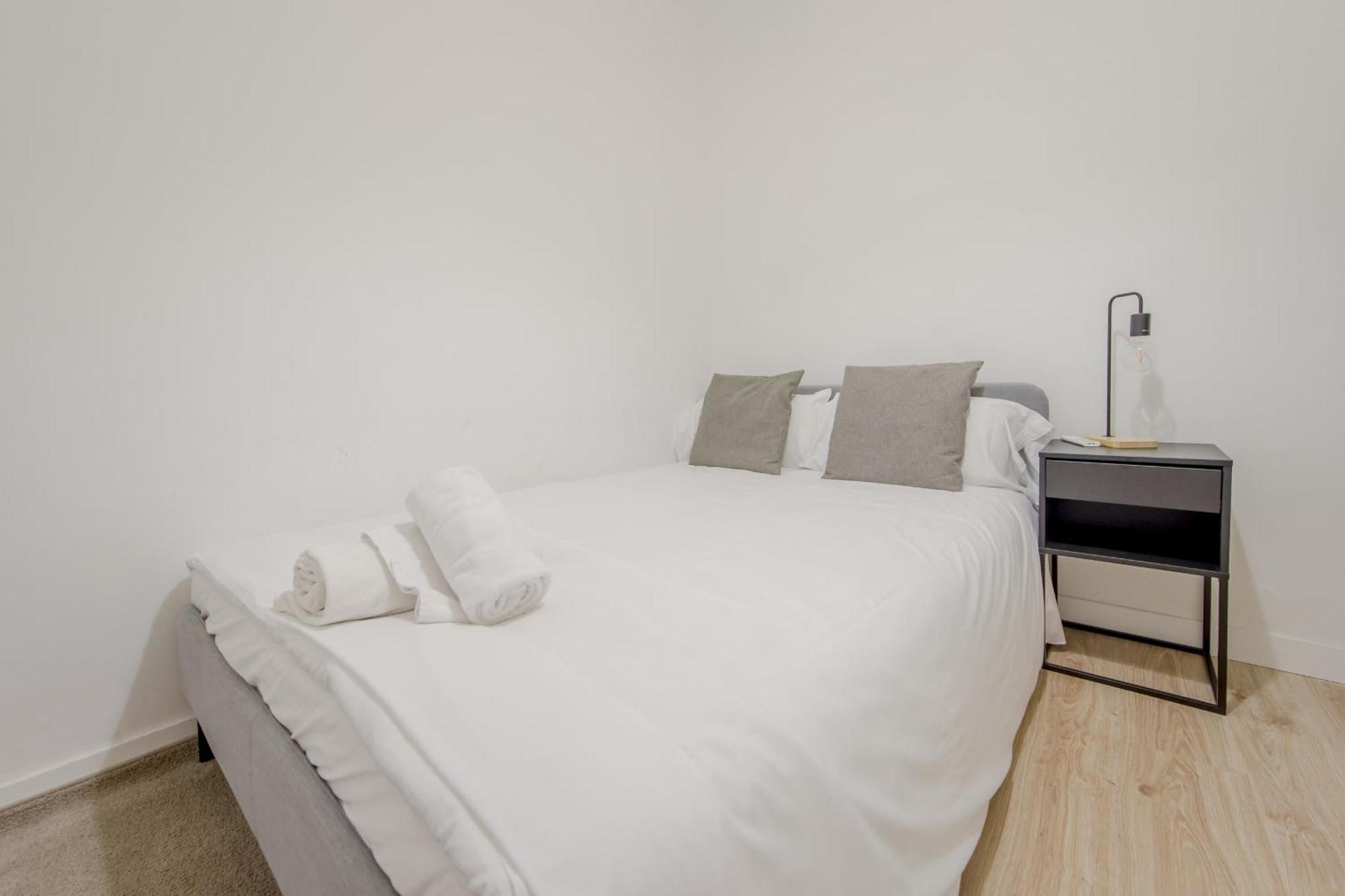Premium Apt Para 9Pax En Calle Olmo - Centro De Madrid E1 Exteriör bild