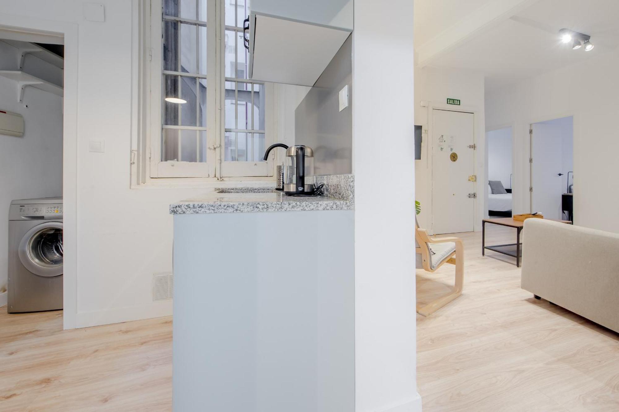 Premium Apt Para 9Pax En Calle Olmo - Centro De Madrid E1 Exteriör bild